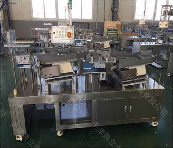 天津汽車(chē)門(mén)鎖扣組裝設(shè)備介紹